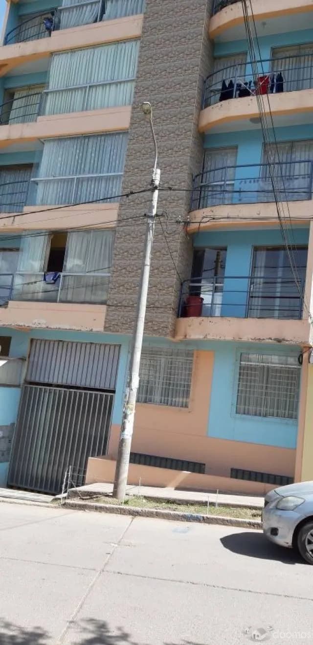 EN VENTA DEPARTAMENTO EN APROVITE - SAN JERONIMO — foto 1