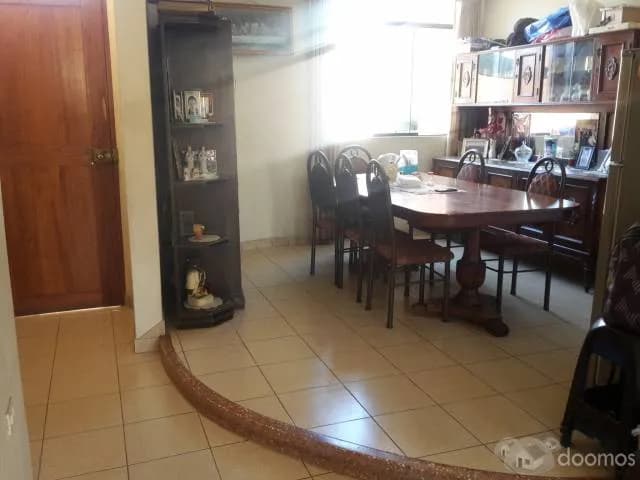 Venta de Casa Céntrica a espaldas del Mercado Central de la ciudad de Tacna — foto 4