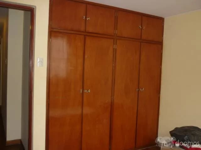 SE ALQUILA DEPARTAMENTO EN SURQUILLO- 150M2- S/.2,000 — foto 2