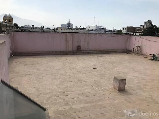 Vendo  Edificio con local comercial y oficinas  en Jr. independencia cerca Plaza  de Armas — foto 6