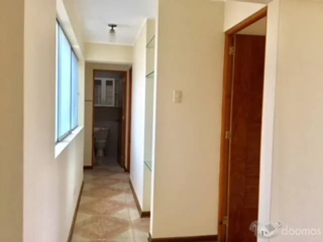 EN VENTA-DEPARTAMENTO EN SAENZ PEÑA CUADRA 5 MAGDALENA DEL MAR — foto 3