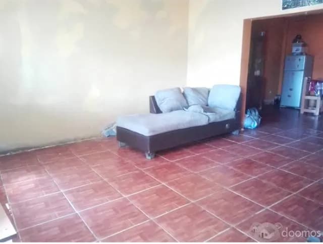 SE VENDE AMPLIA CASA PARA VIVIENDA O NEGOCIO — foto 2