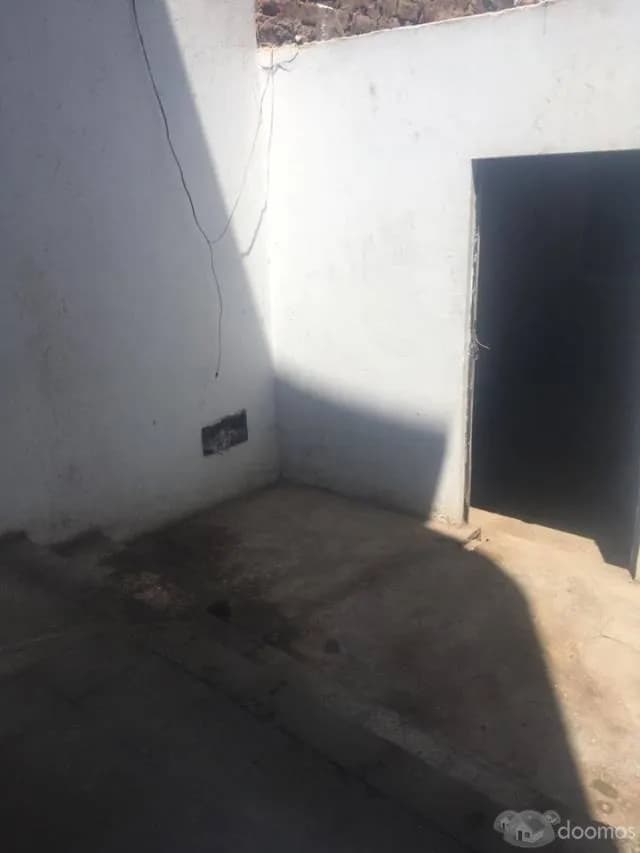 OCASIÓN!!! REMATO CASA COMO TERRENO EN LA PERLA — foto 4
