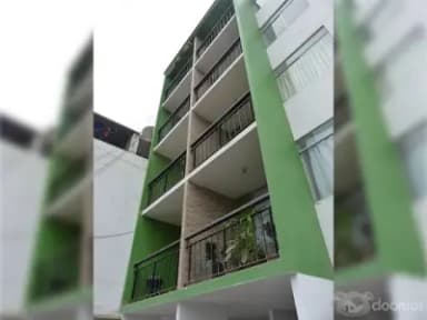Miniatura 7