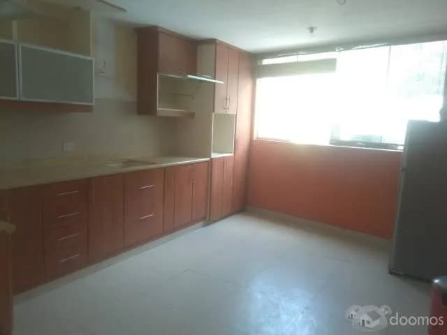 VEN CON TUS ROOMATE A DUPLEX (MONTERRICO) — foto 7