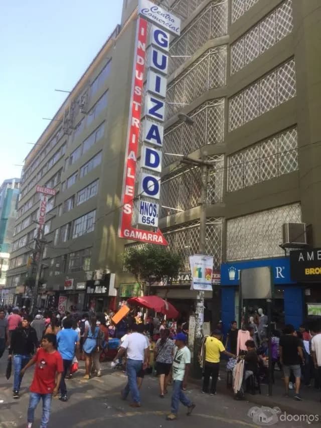 Vendo Tienda 50m2 en Galeria Guizado - Gamarra — foto 1