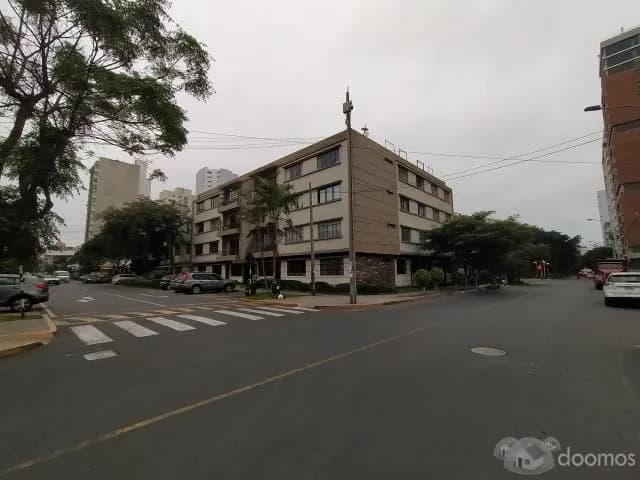 Acogedor departamento en Lince limite con San Isidro — foto 5
