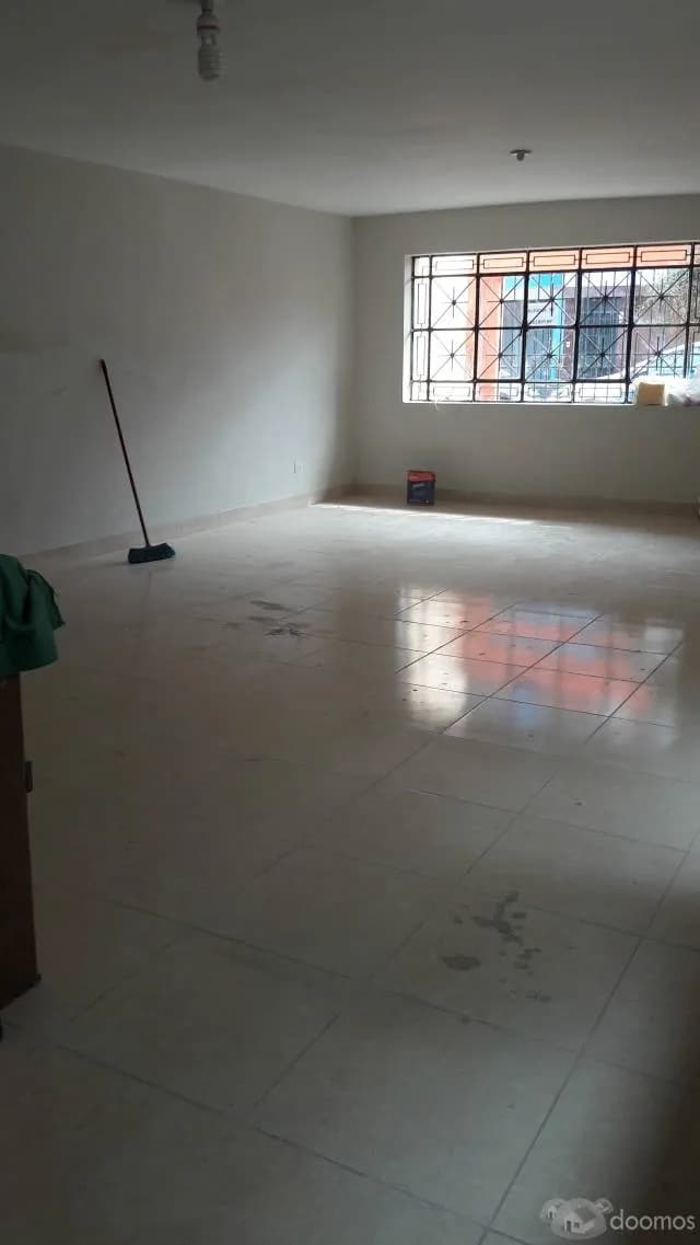 CASA IDEAL TALLER CONFECCIONES CERCA GAMARRA — foto 5