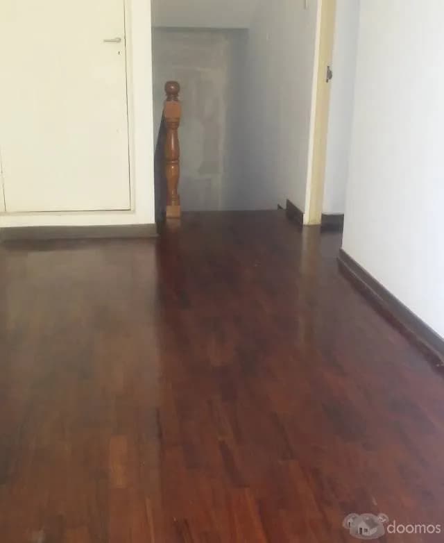 SE ALQUILA O VENDE  CASA AMPLIA PARA EMPRESAS — foto 3