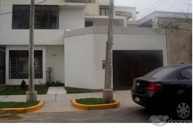 SE ALQUILA O VENDE  CASA AMPLIA PARA EMPRESAS — foto 8