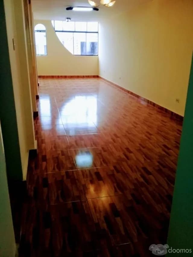 REMATO DEPARTAMENTO POR VIAJE 3 PISO — foto 3