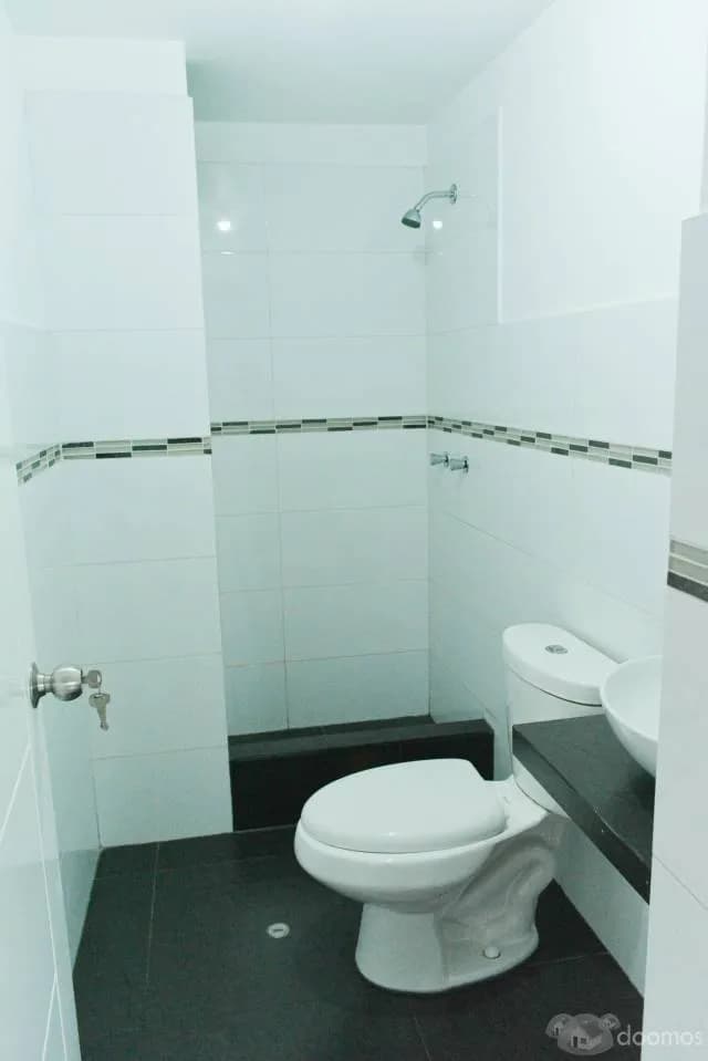 SE VENDE DEPARTAMENTO EN SAN JUAN DE MIREFLORES — foto 1
