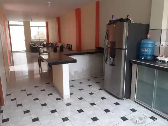 REMATO CASA DE 1 PISO EN SAN ISIDRO — foto 3