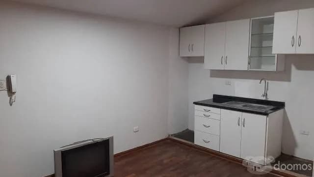 Alquilo Mini Departamento con cocina kitchenette ideal 2 personas — foto 7