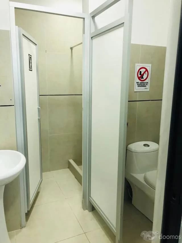 LOCAL COMERCIAL EN EXCLUSIVA ZONA DE LA ENCALADA — foto 2