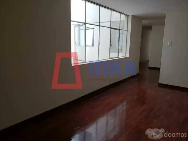 AMPLIO DEPARTAMENTO FRENTE A  PARQUE MAGADALENA — foto 5