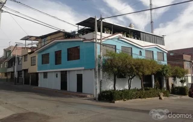CASA EN VENTA DE 3 PISOS ZONA TRANQUILA - 170.99 M2 - ALTO SELVA ALEGRE — foto 1
