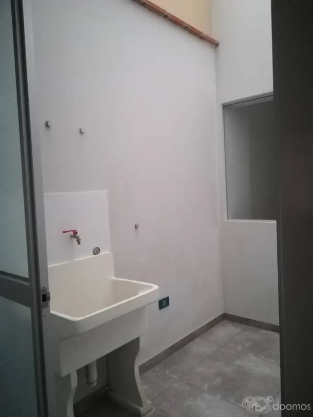 DEPARTAMENTO DE ESTRENO/ PRIMER PISO/ EXCELENTE VISTA — foto 5