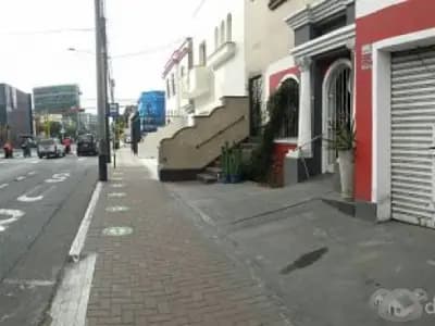 Alquiler local San Isidro