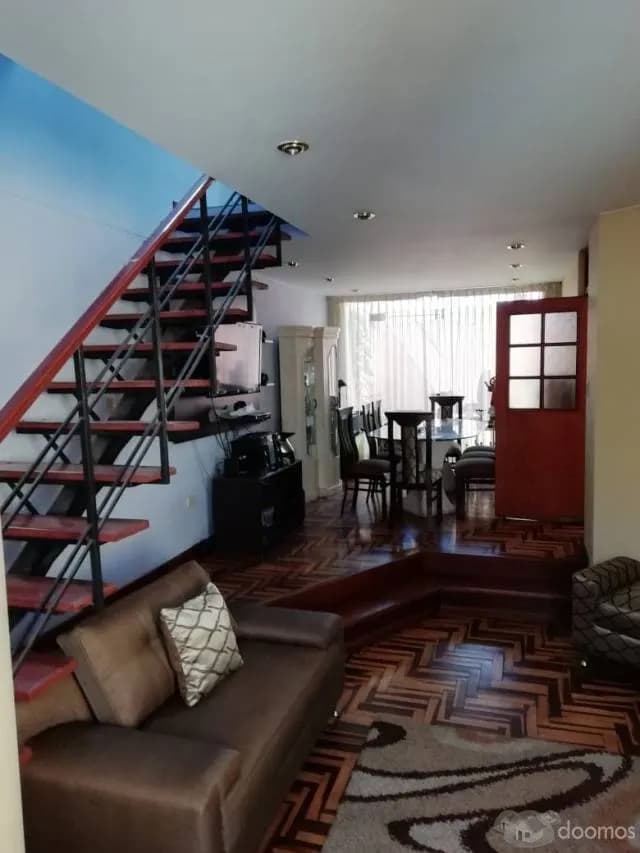VENDO HERMOSA CASA EN URBANIZACION PRIVADA - SACHACA — foto 3