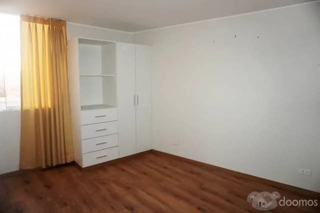 SE ALQUILA DEPARTAMENTO EN URB. LAS LEYENDAS — foto 1