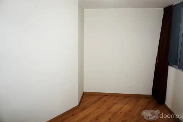 SE ALQUILA DEPARTAMENTO EN URB. LAS LEYENDAS — foto 4