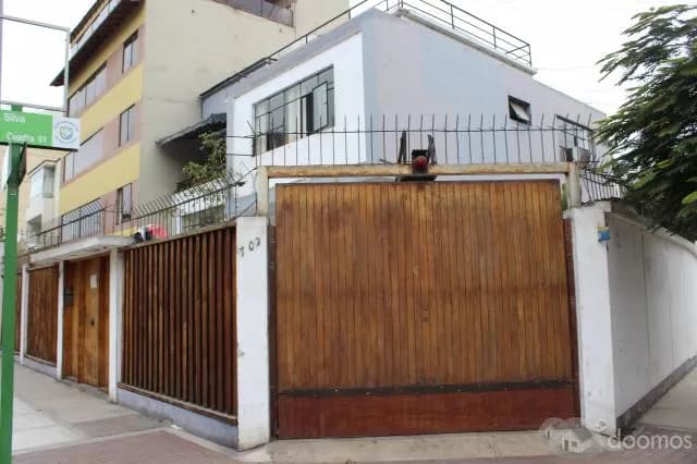 VENTA DE INMUEBLE EN MIRAFLORES — foto 2