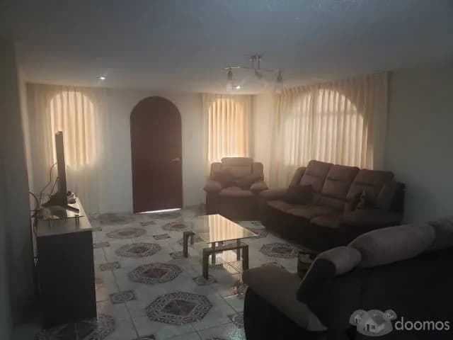 vendo casa frente a parque — foto 3