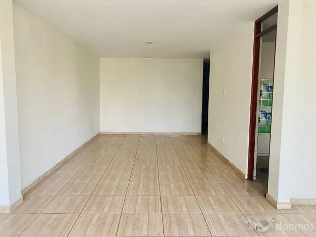 Alquiler Departamento 140m2-2do. piso Frente a parque — foto 2