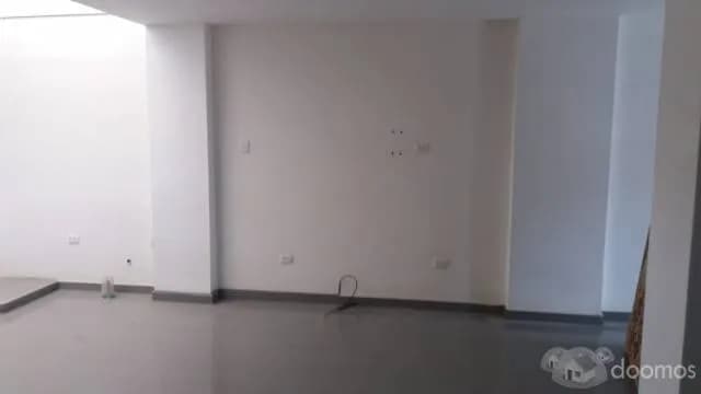 ALQUILER CASA CON COCHERA DISTRITO DE LA ESPERANZA — foto 7