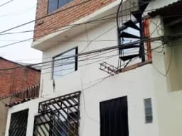 SE REMATA DEPARTAMENTOS EN COMAS, REF. PARADERO SANTA ROSA KM 12 DE LA TUPAC AMARU.