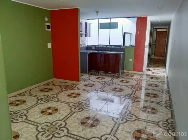 VENTA DE LINDA CASA DE 5 PISOS EN SMP — foto 3