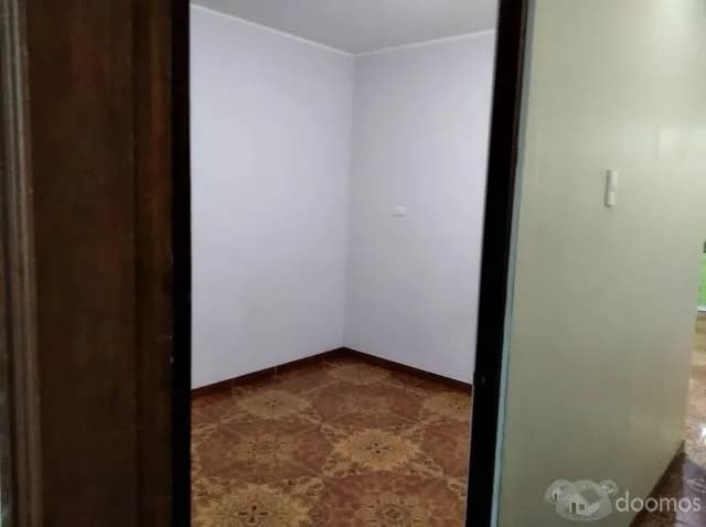 VENTA DE LINDA CASA DE 5 PISOS EN SMP — foto 6