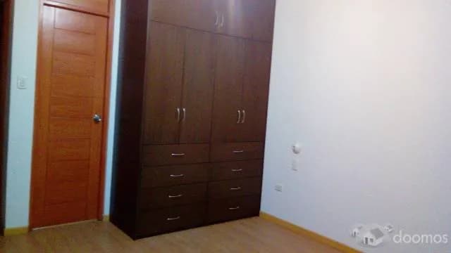 Hermosos departamento amplio en 5 to piso. Sin ascensor. — foto 6