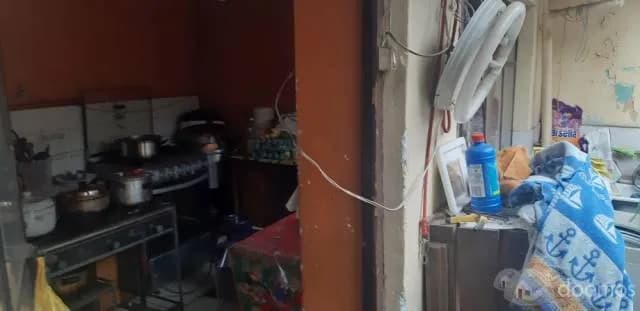 CASA EN VENTA EN URB. TIIO, EN AV. 28 DE JULIO — foto 6