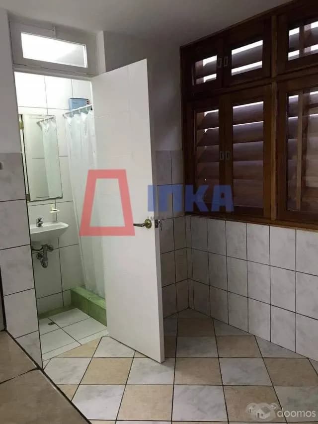 HERMOSO DEPARTAMENTO CON EXCELENTE UBICACION EN SURQUILLO — foto 3