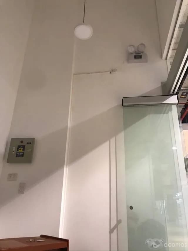 TIENDA REMATE 3 PISO - GAMAMALL (Mall en Gamarra) — foto 4