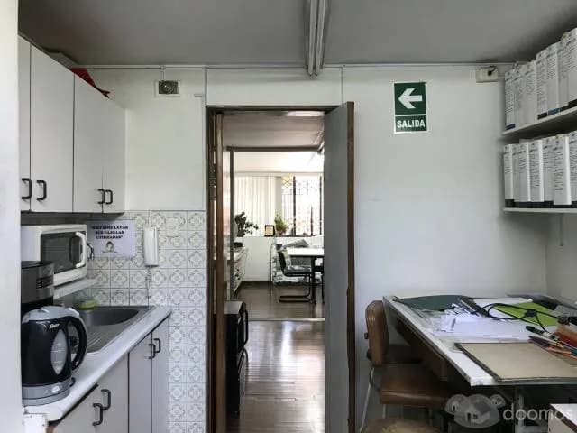 ALQUILO OFICINA  HABILITADA y AMOBLADA EN MIRAFLORES — foto 2