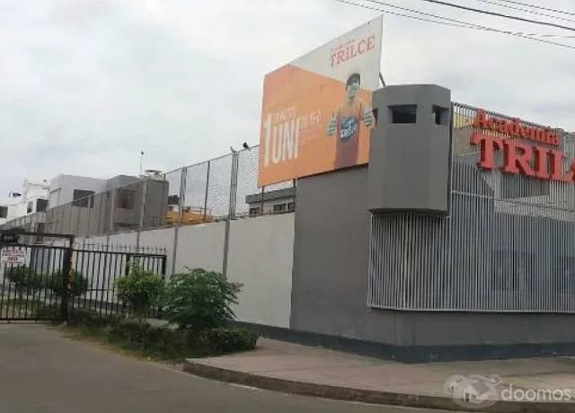 REMATE CHORRILLOS Local Comercial - 700 mt2 - 12 Estacionamientos — foto 1