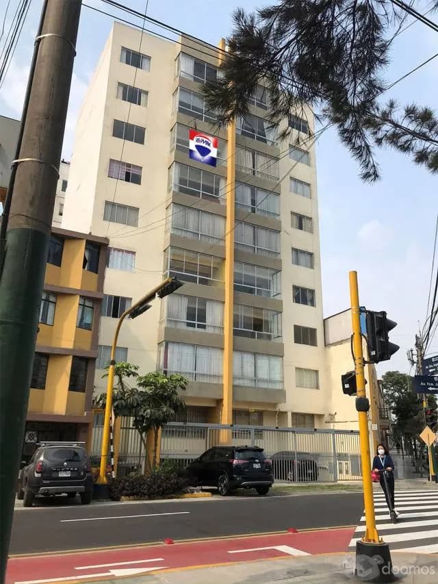 SE VENDE DEPARTAMENTO EN JESÚS MARÍA — foto 1