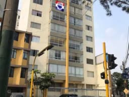 SE VENDE DEPARTAMENTO EN JESÚS MARÍA