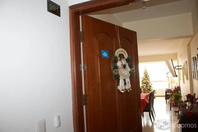 SE VENDE DEPARTAMENTO EN JESÚS MARÍA — foto 2