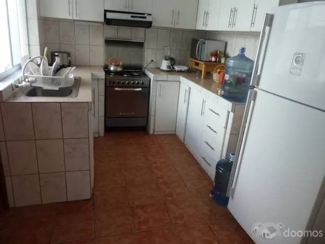 Hermosa residencia con piscina, zona inmejorable — foto 5