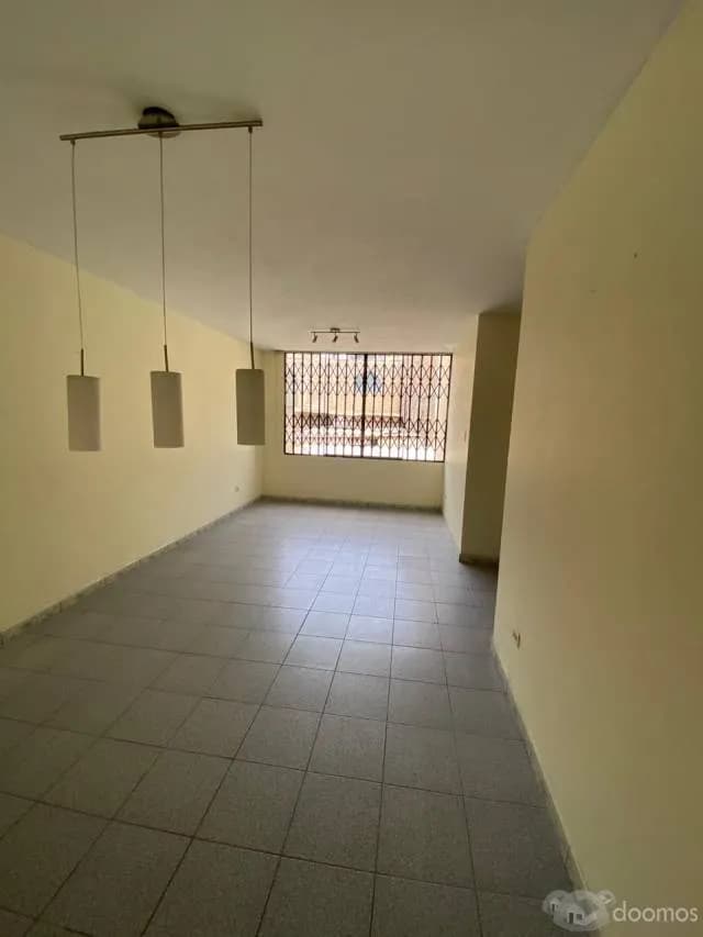 VENDO DEPARTAMENTO EN SURCO MUY BUENA UBICACIÓN — foto 2