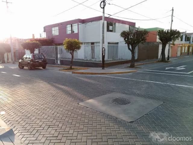 Alquiler casa ideal empresa servicios medicos y otros — foto 1