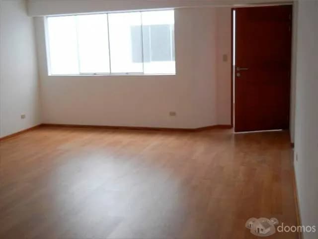 Lindo Departamento con cochera y deposito — foto 1