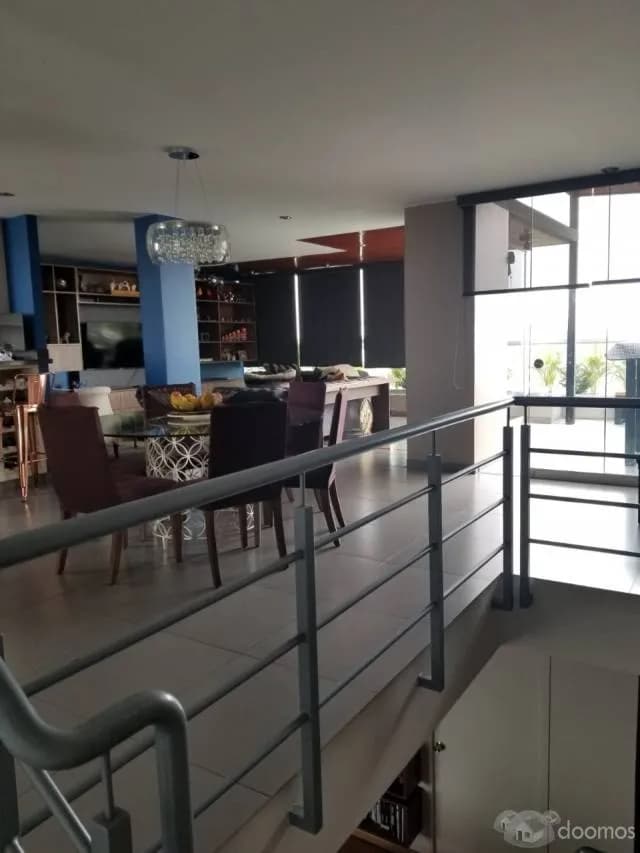 VENDO HERMOSO DUPLEX FRENTE A EL PARQUE ENRIQUE MARTINELLI. — foto 2