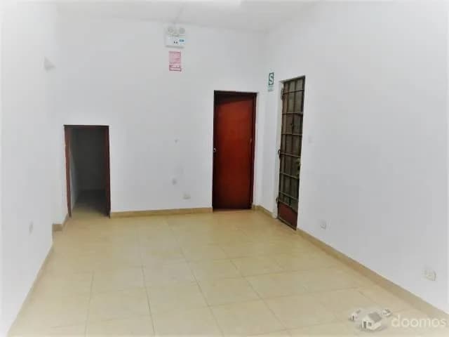 ALQUILER DE LOCAL COMERCIAL — foto 1