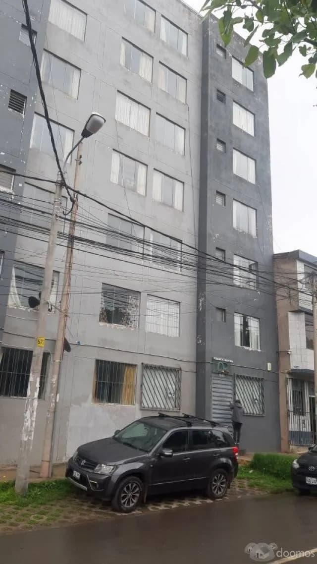 EN VENTA DEPARTAMENTO EN AV. TOMASA TITOCONDEMAYTA — foto 2