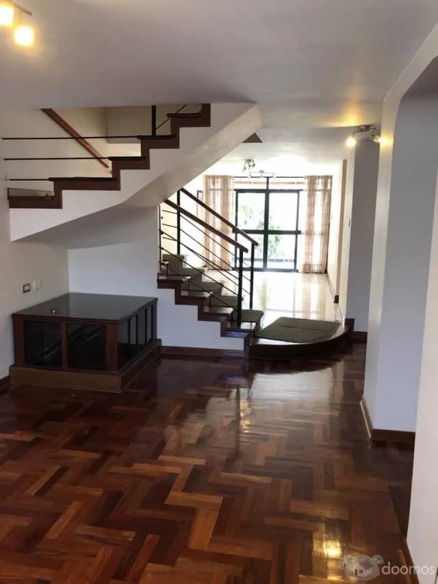CASA FRENTE A PARQUE - PROYECTO INMOBILIARIO - COLEGIO CLARETIANO — foto 6